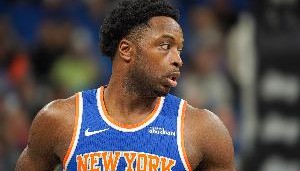 kaiyun-后继乏力！阿努诺比上半场10中7砍19分 下半场7中2仅得4分