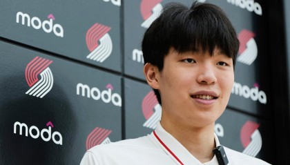 能否逆袭？前方信号排出开拓者阵容 杨瀚森为中锋位置第三人