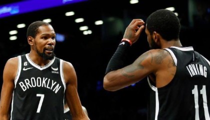 开云APP-KD单核版篮网重出江湖！42分狂胜奇才打出美妙篮球